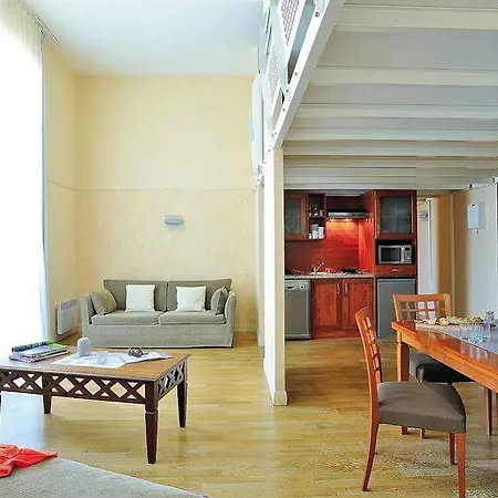 Saint Goustan - Maeva Апарт-отель 3*