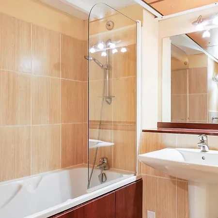 Ξενοδοχείο με διαμερίσματα Saint Goustan - Maeva Le Croisic